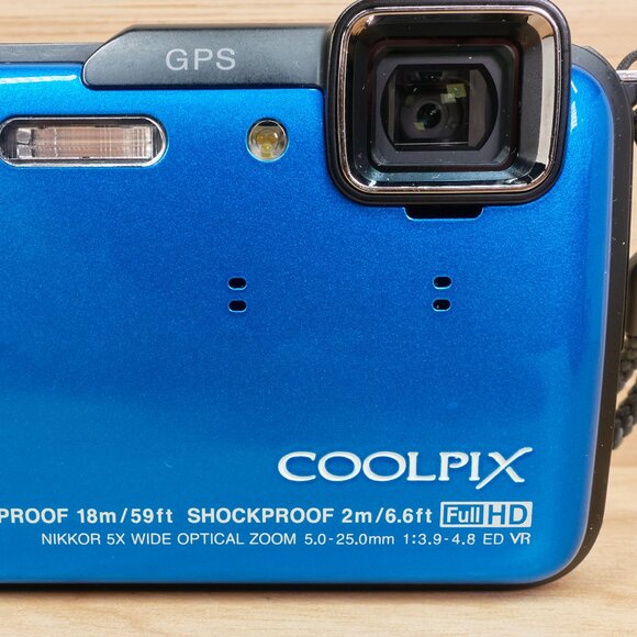 Nikon Coolpix AW110 / 16MP / Waterproof 18m / Shockproof / Full HD / GPS / Blue - Picture 3 of 10
